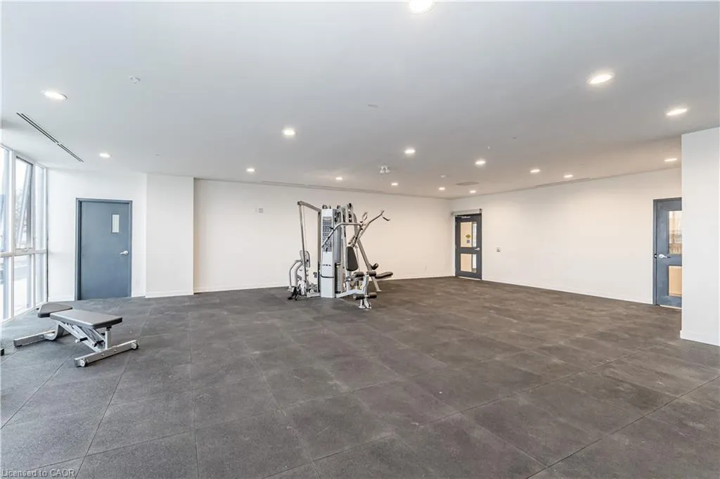 128 King Street N #1205