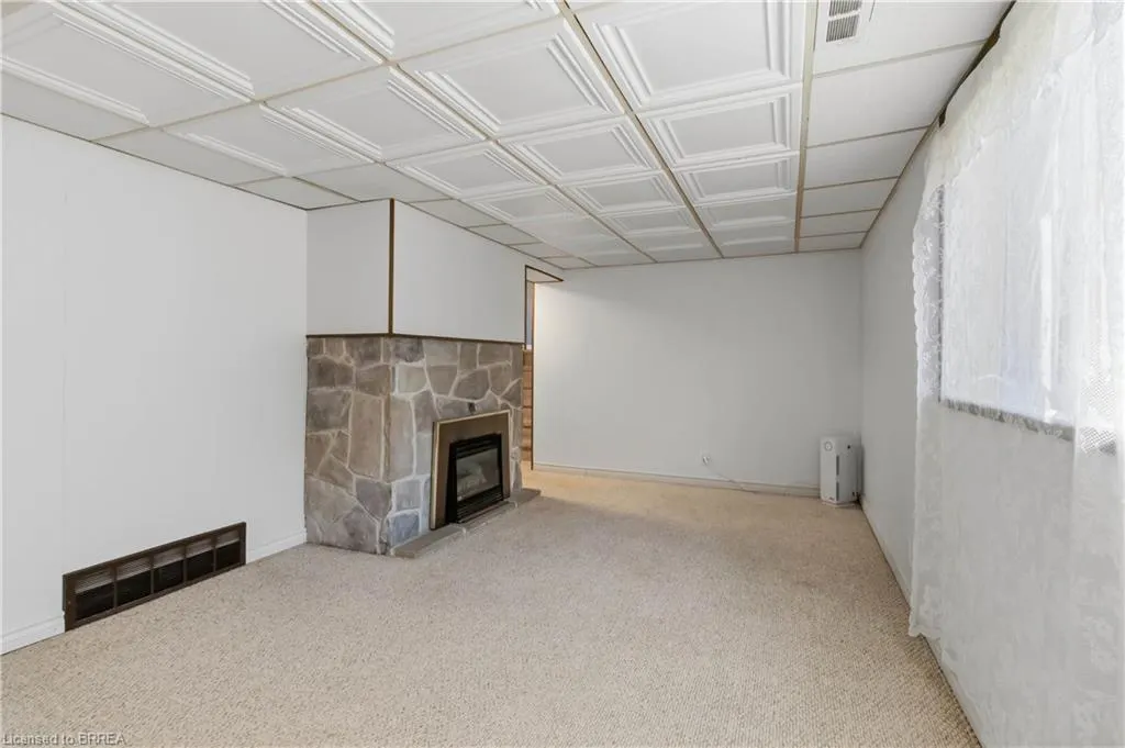 47 Evergreen Crescent