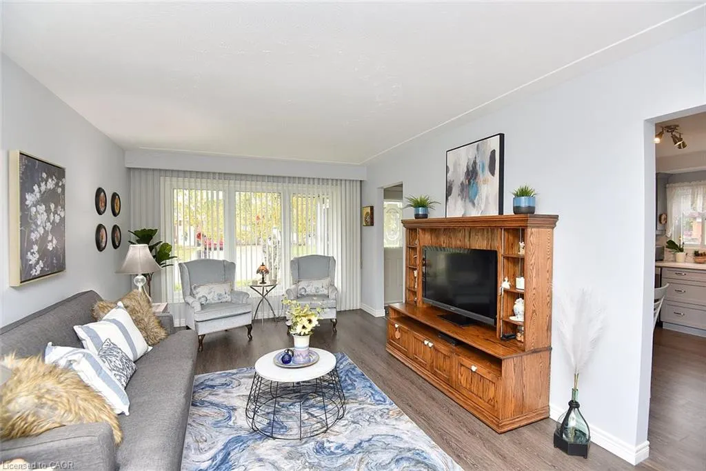 137 Fielding Crescent