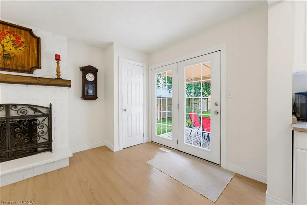 46 Garden Crescent