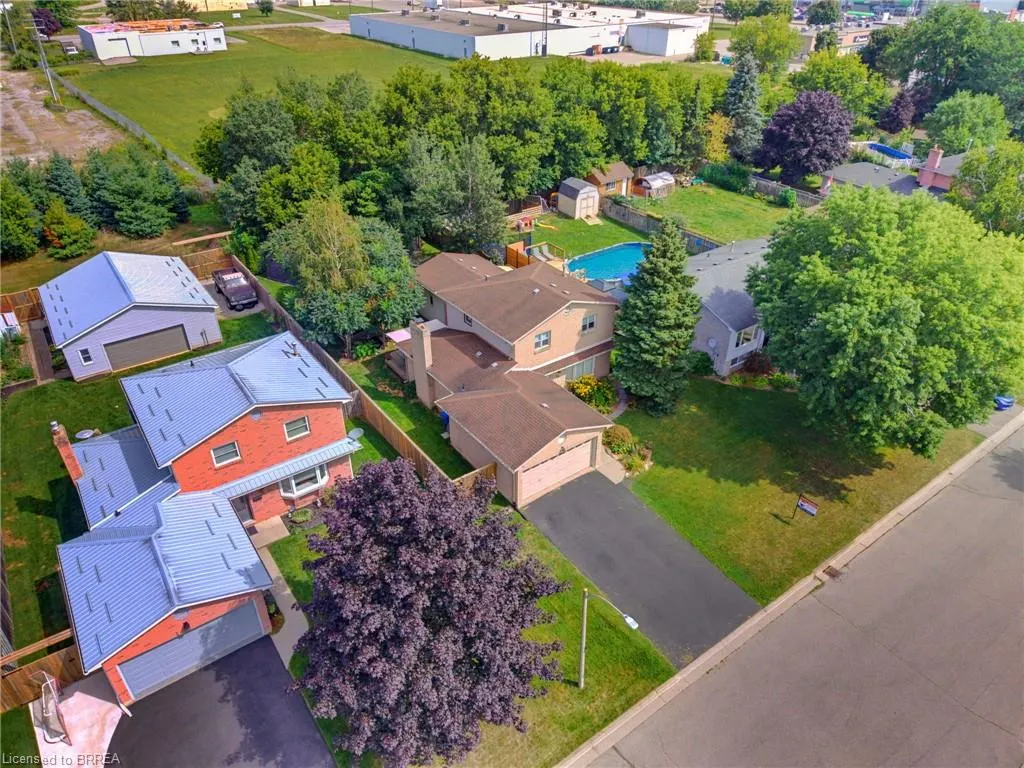 46 Garden Crescent