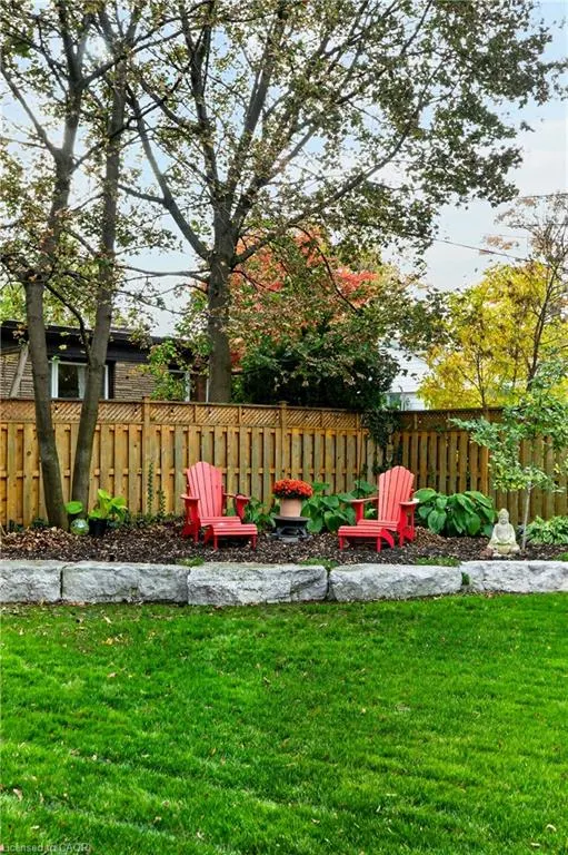 29 Woodside Drive