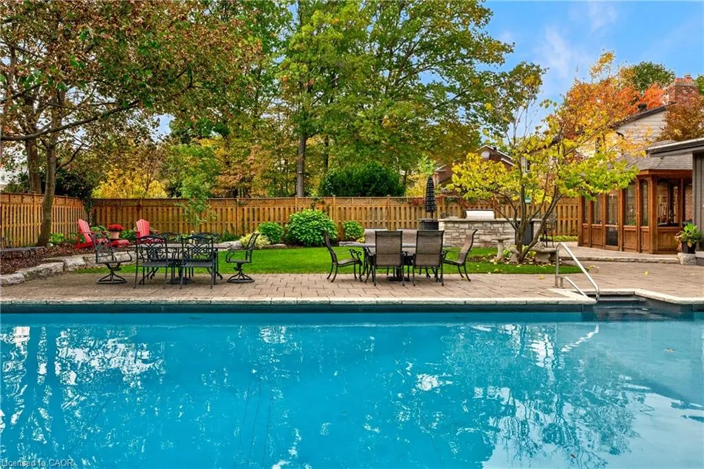 29 Woodside Drive