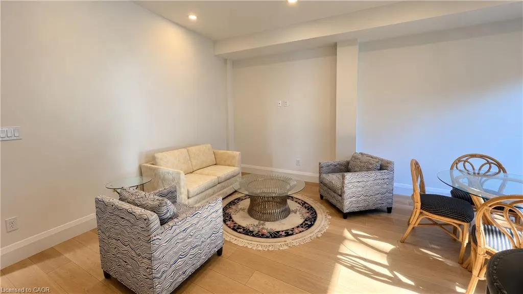 512 Bay Street #1