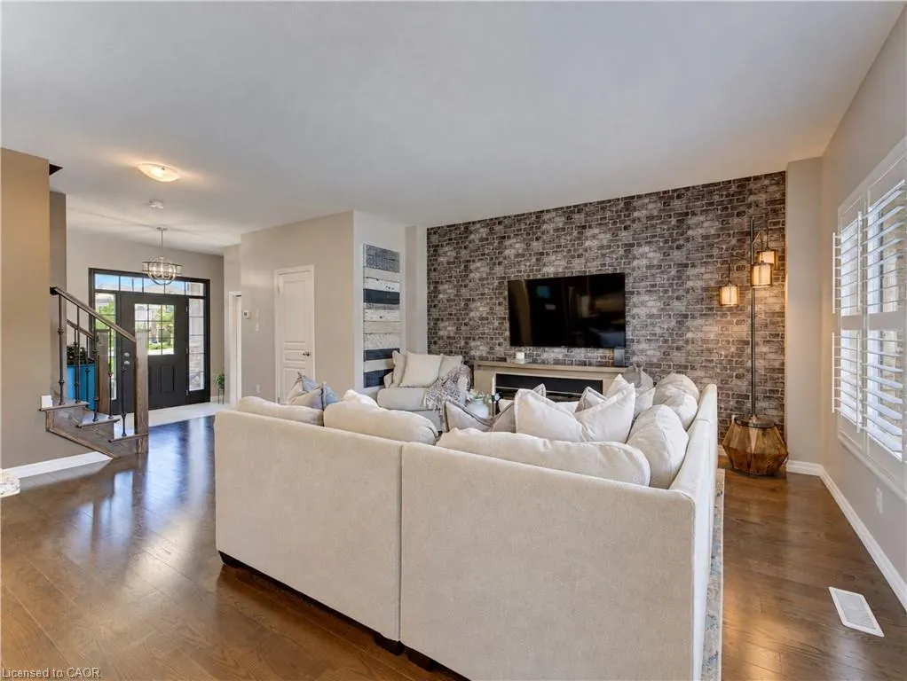 428 Freure Drive