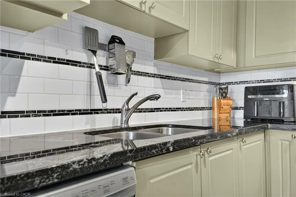 5530 Glen Erin Drive #76