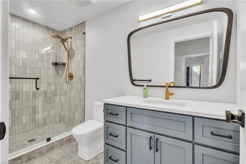 920 Thomas Pedder Court