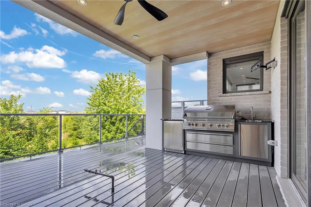 920 Thomas Pedder Court