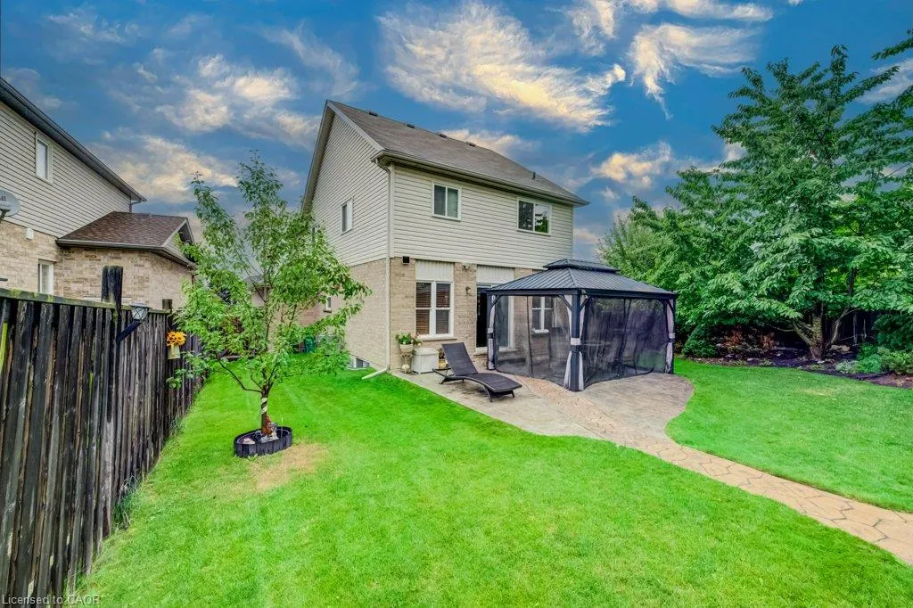 521 Snowdrop Court