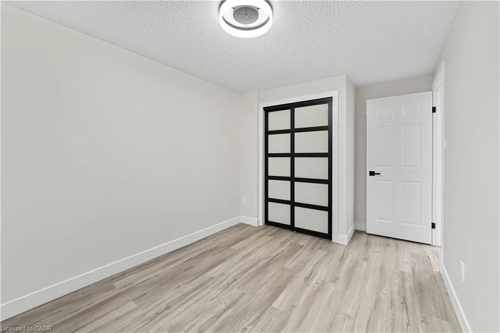386 Highland Road W #23