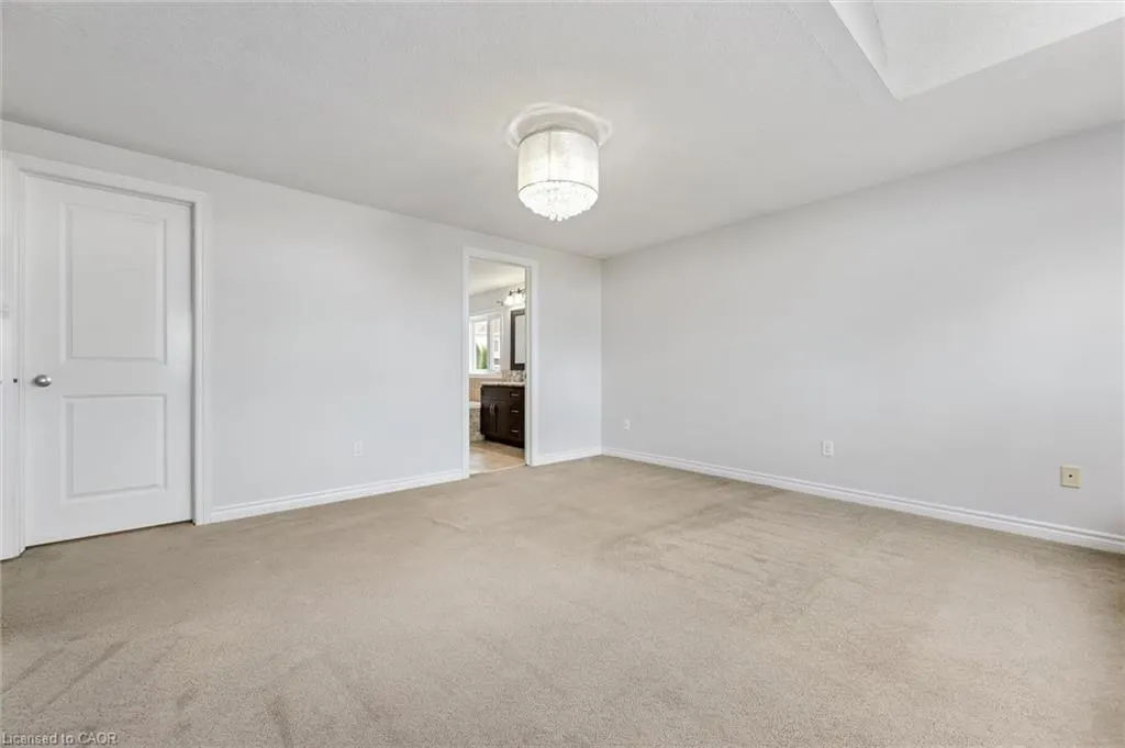 909 Pebblecreek Court
