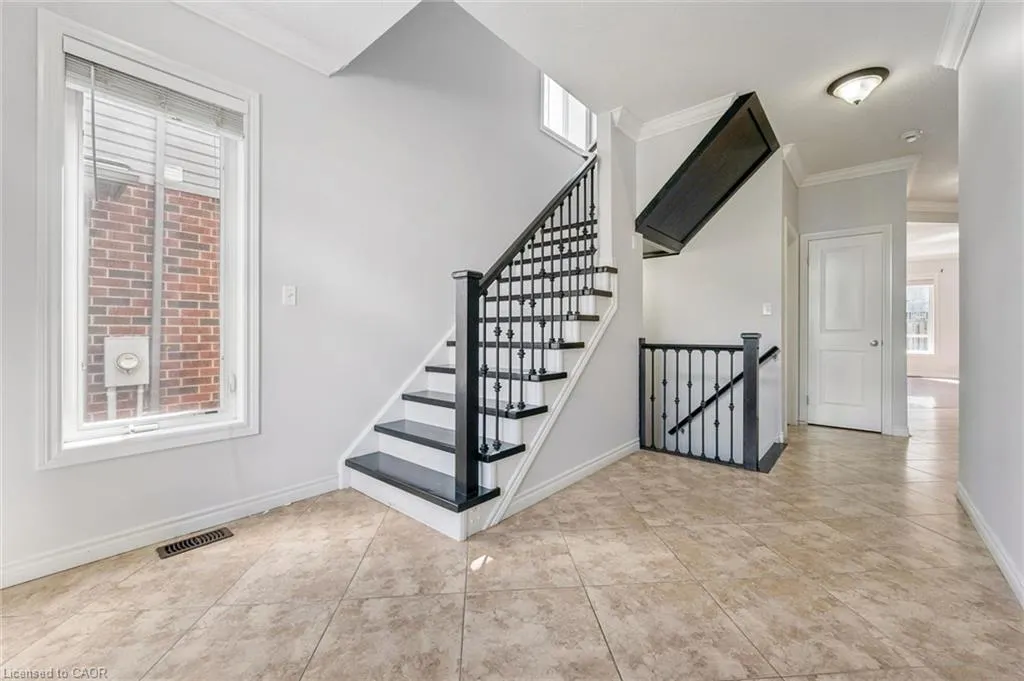 909 Pebblecreek Court