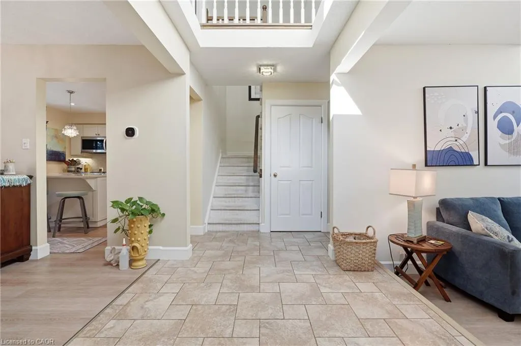 365 Bennington Gate #7