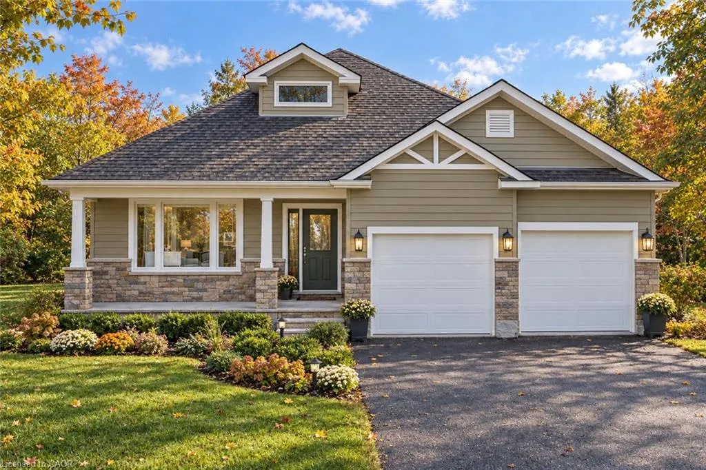 218 Bridge Crescent