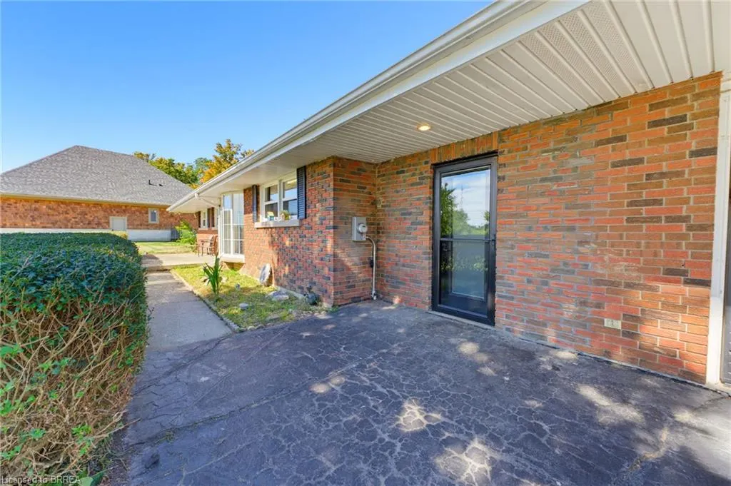 70 River Road