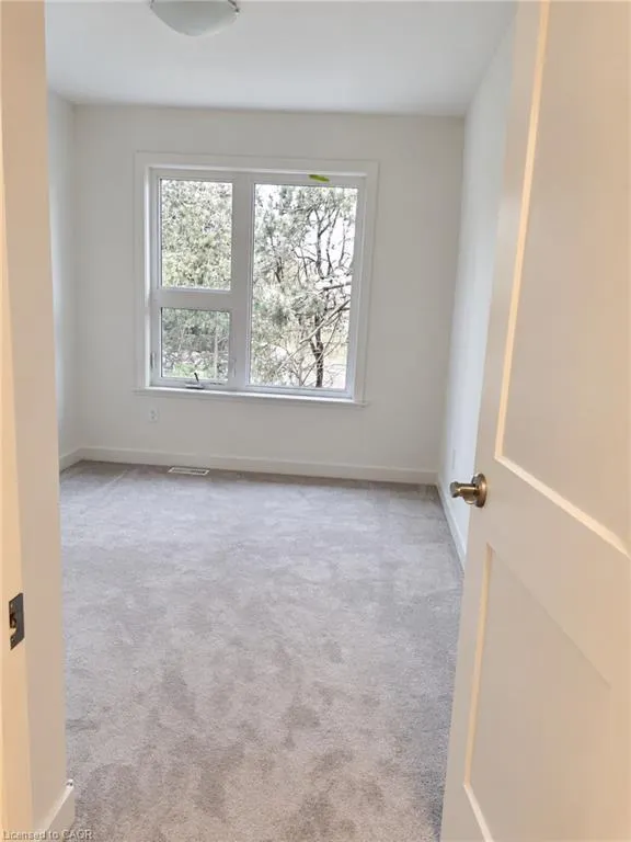 110 Fergus Avenue #33
