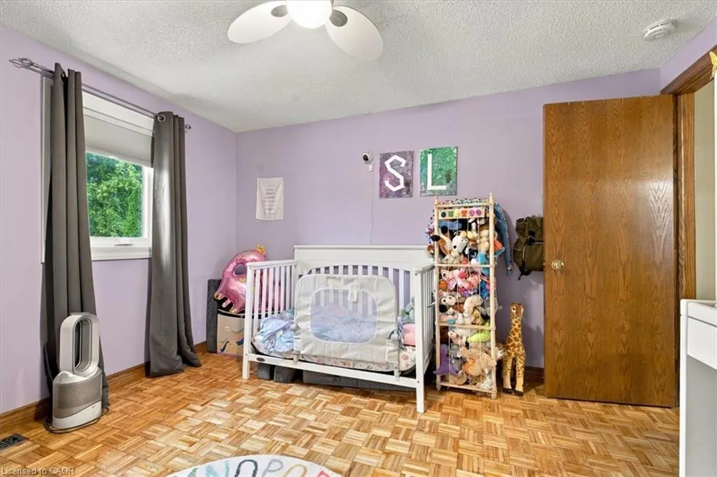 53 Picton Street W