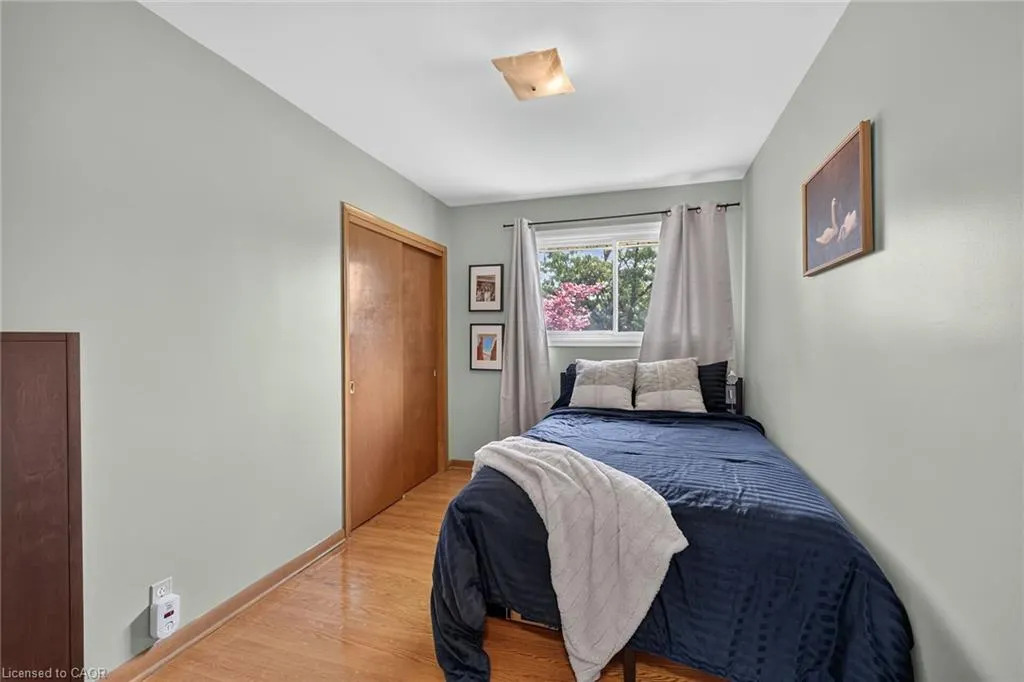 13 Allanburg Road S