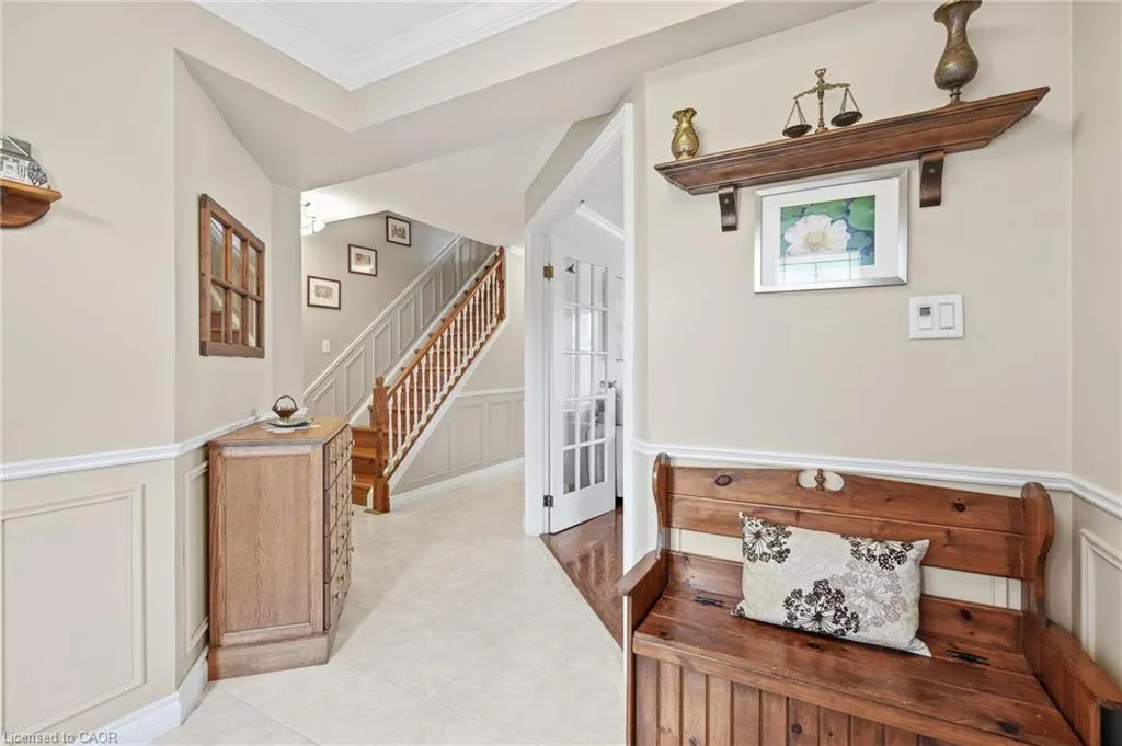 607 Clover Park Crescent