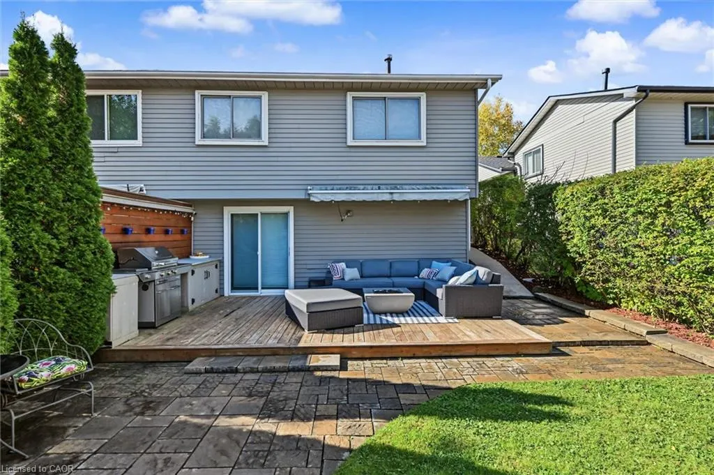 2355 Middlesmoor Crescent
