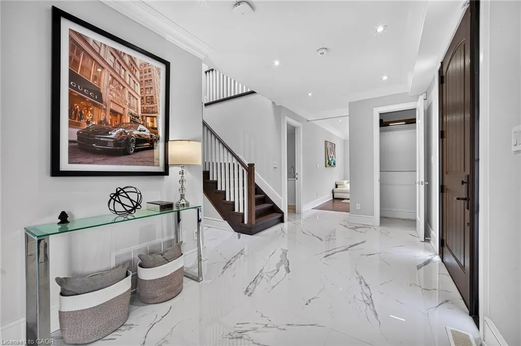 408 Seabourne Drive