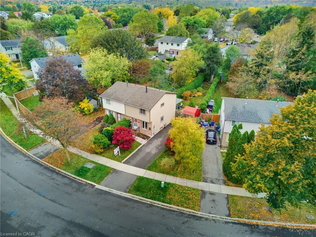 2324 Middlesmoor Crescent