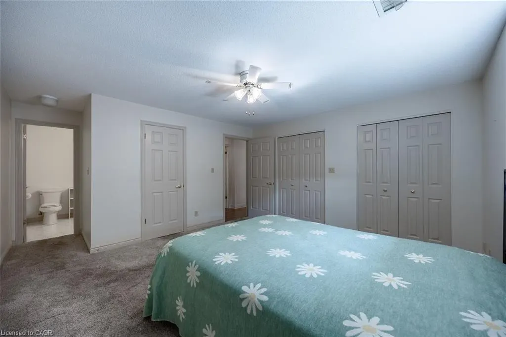 303 William Street #205
