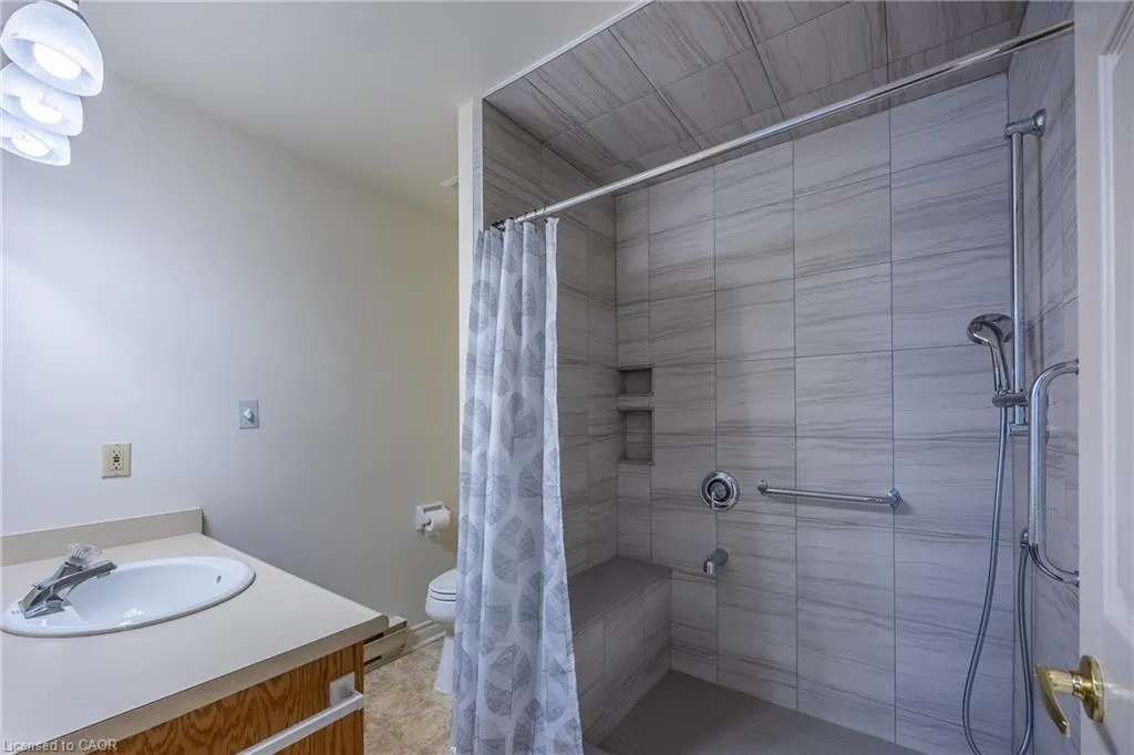 303 William Street #205