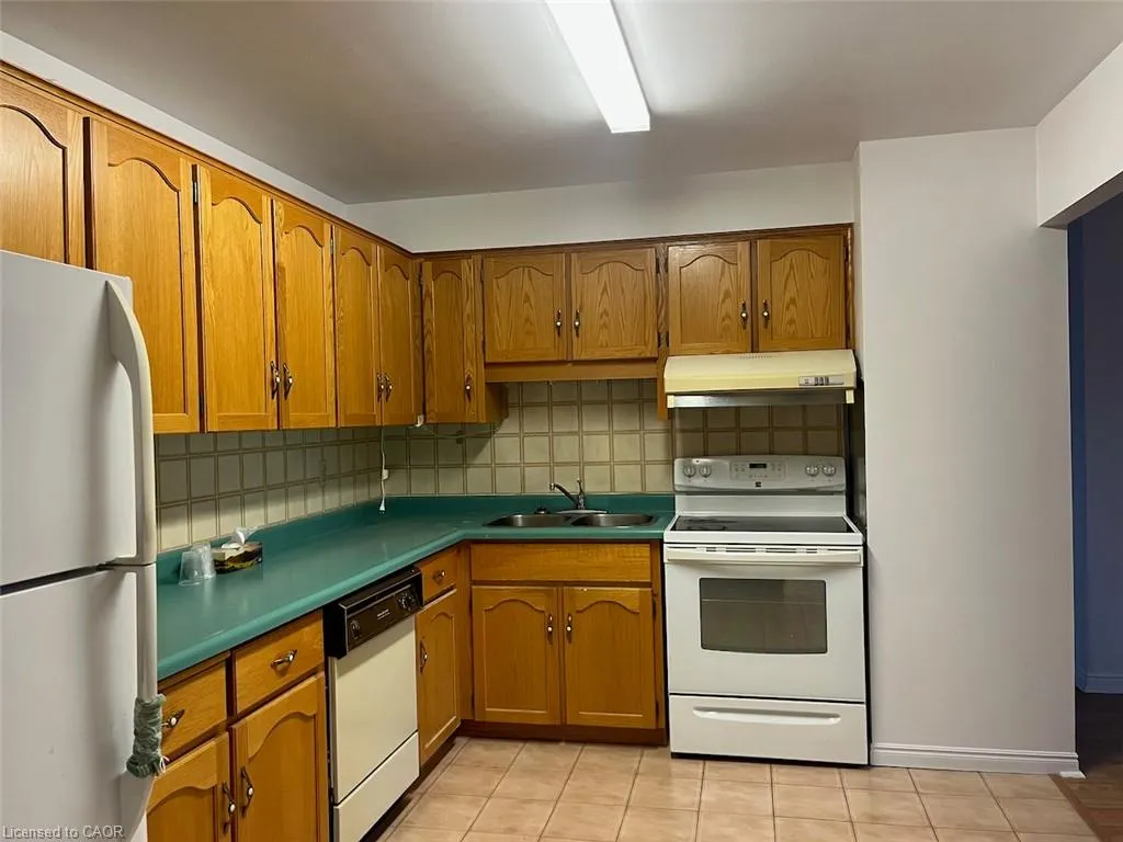 21 East Avenue S #601