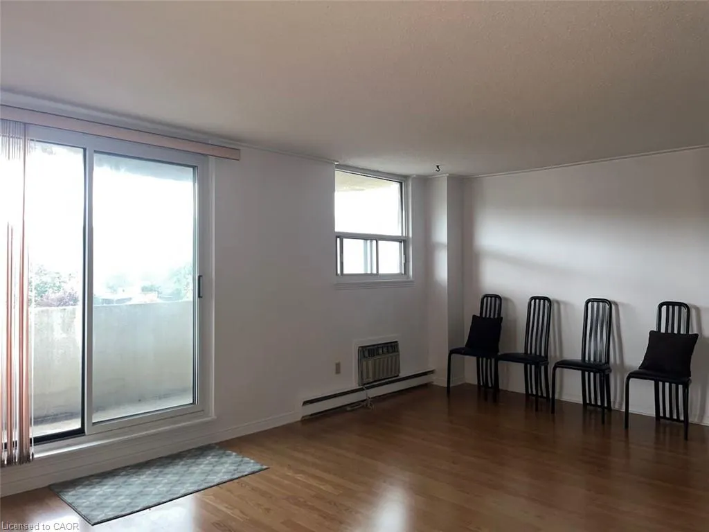 21 East Avenue S #601