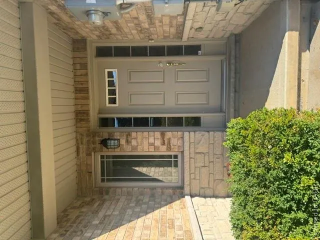 43 Hemlock Way