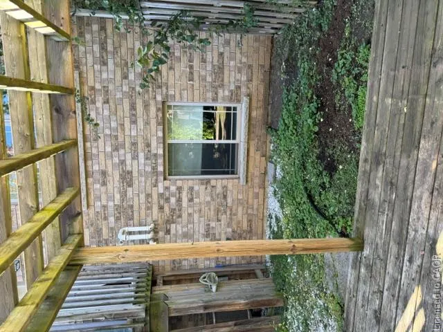 43 Hemlock Way
