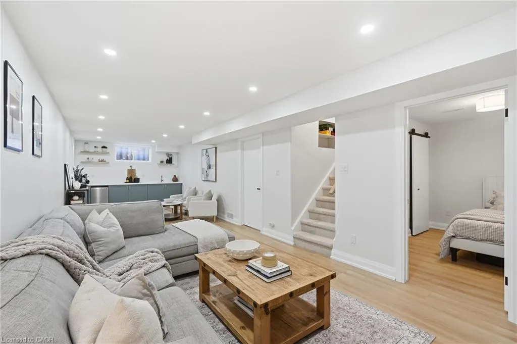 48 Stoney Brook Drive