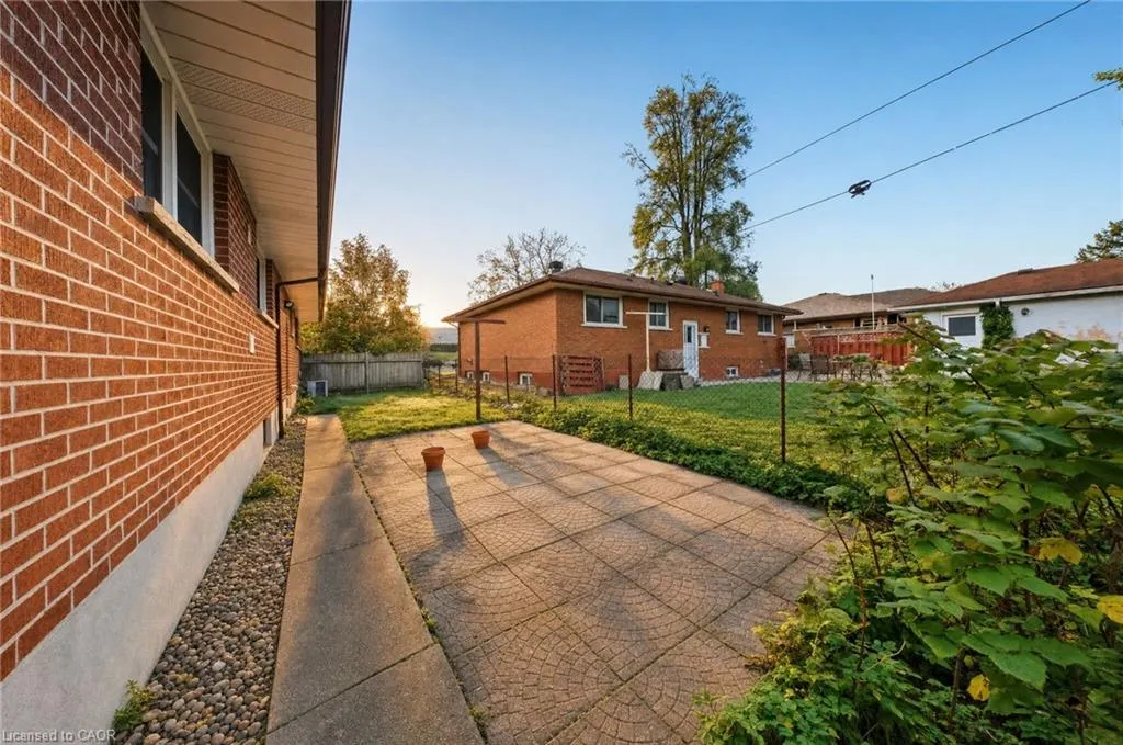 88 Sunnylea Crescent