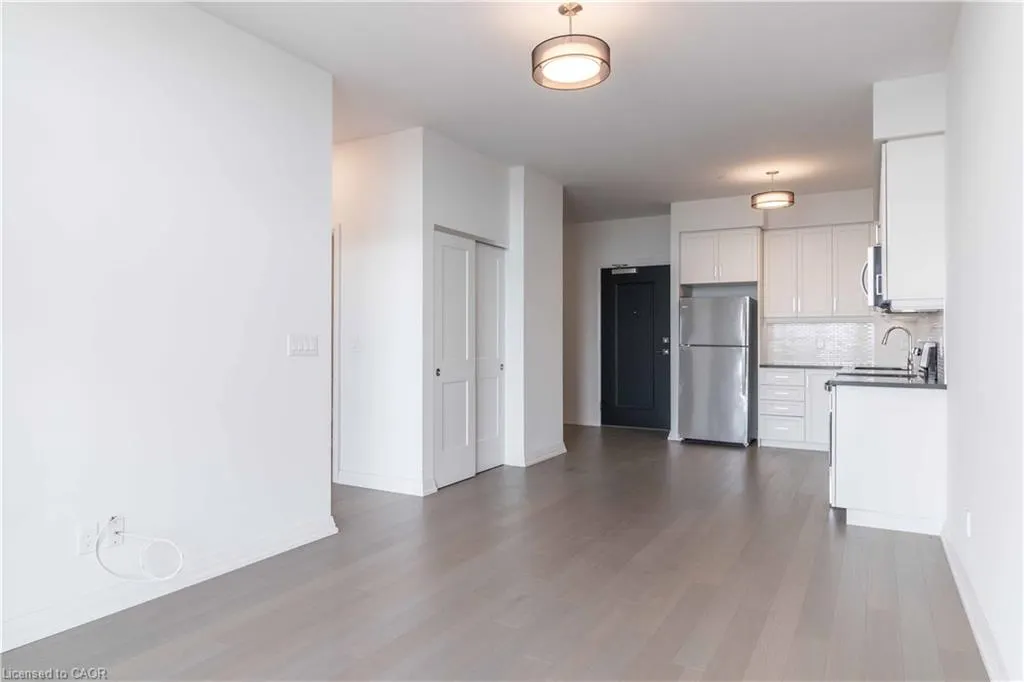 155 Caroline Street S #1904