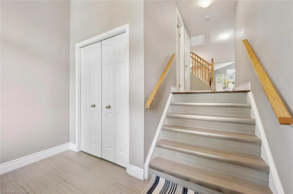973 Creekside Drive