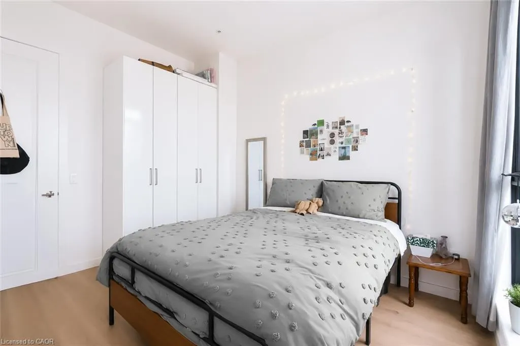 181 King Street S #1907