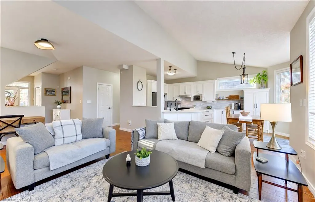410 Sandy Cove Crescent