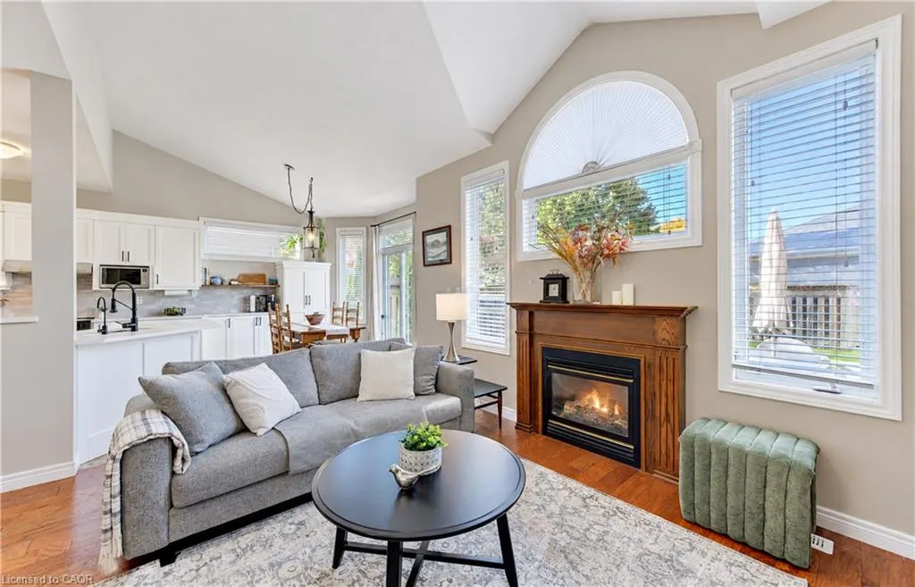 410 Sandy Cove Crescent