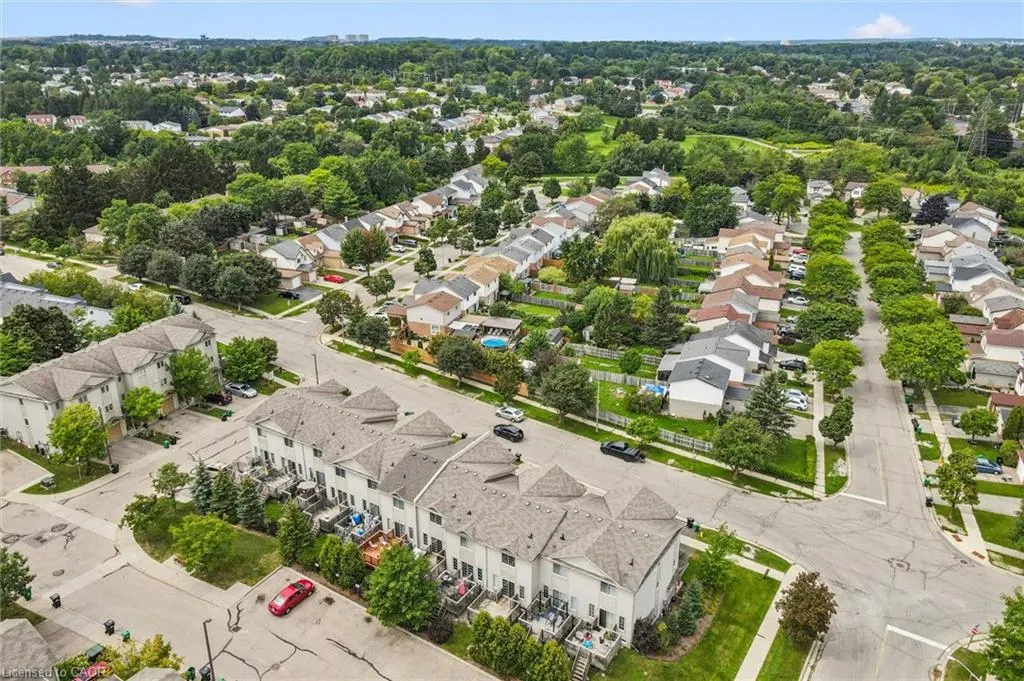 137 Highland Crescent