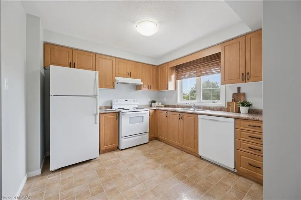 137 Highland Crescent