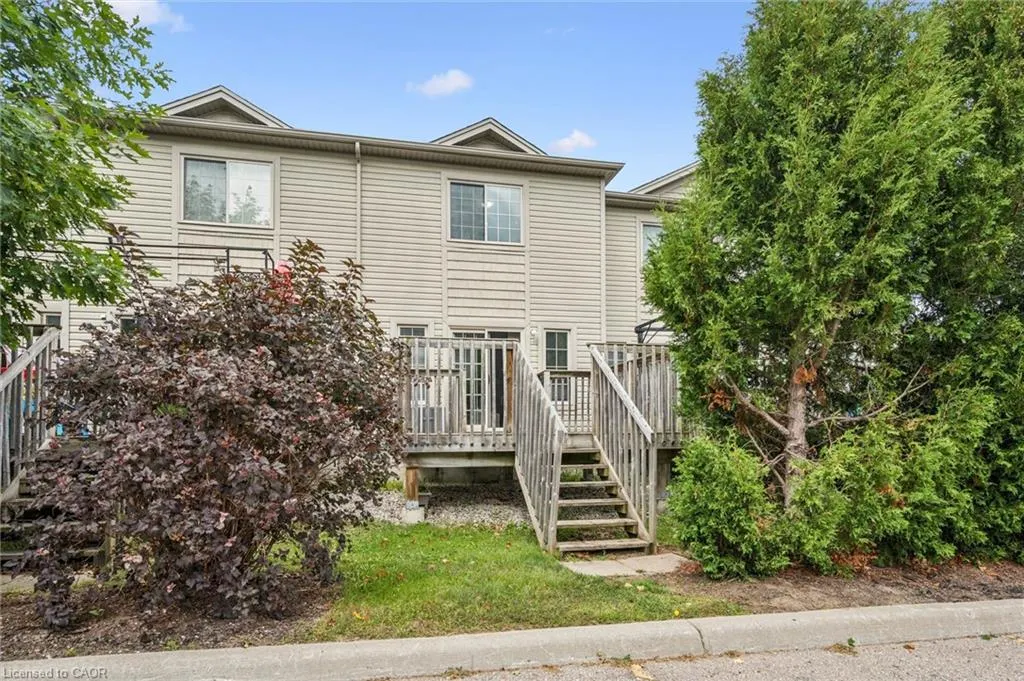 137 Highland Crescent
