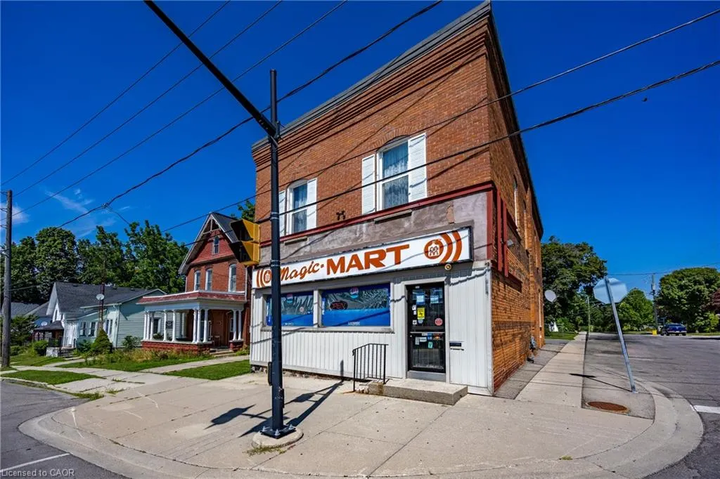 57 Main Street S