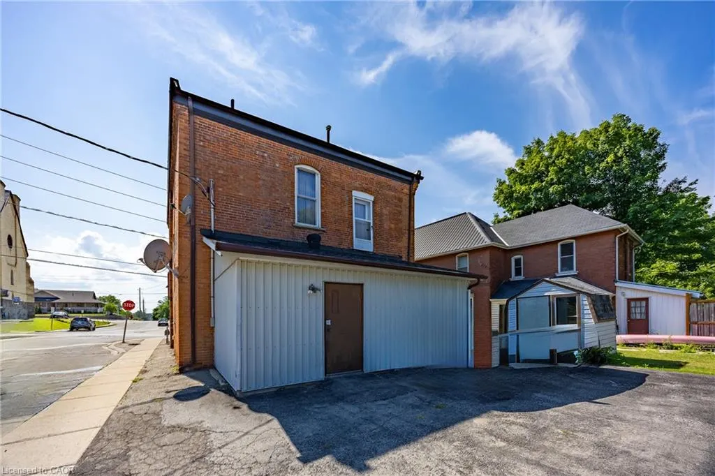 57 Main Street S