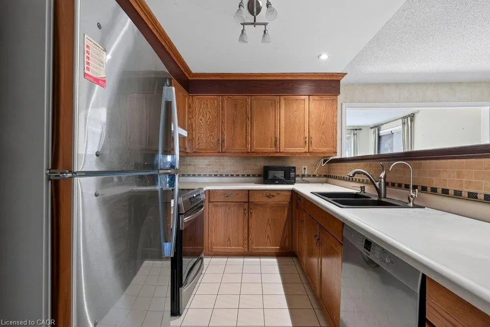 141 Welland Vale Road #29