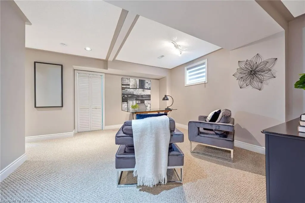 20 Ruddell Crescent