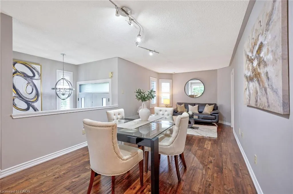 20 Ruddell Crescent