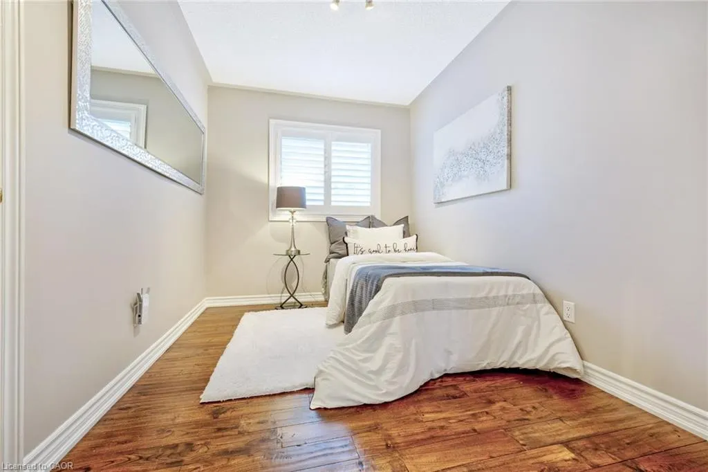 20 Ruddell Crescent