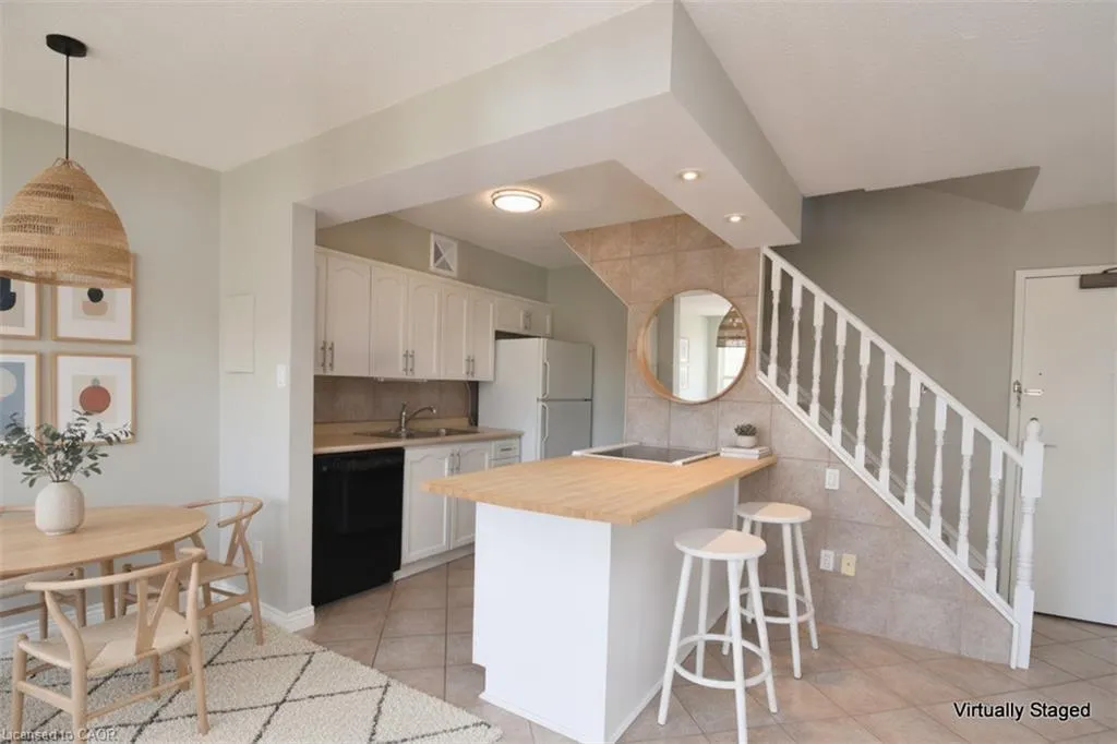 10 John Street #411