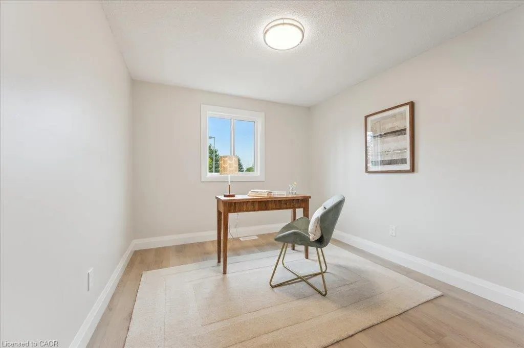 25 Valleyview Road #17